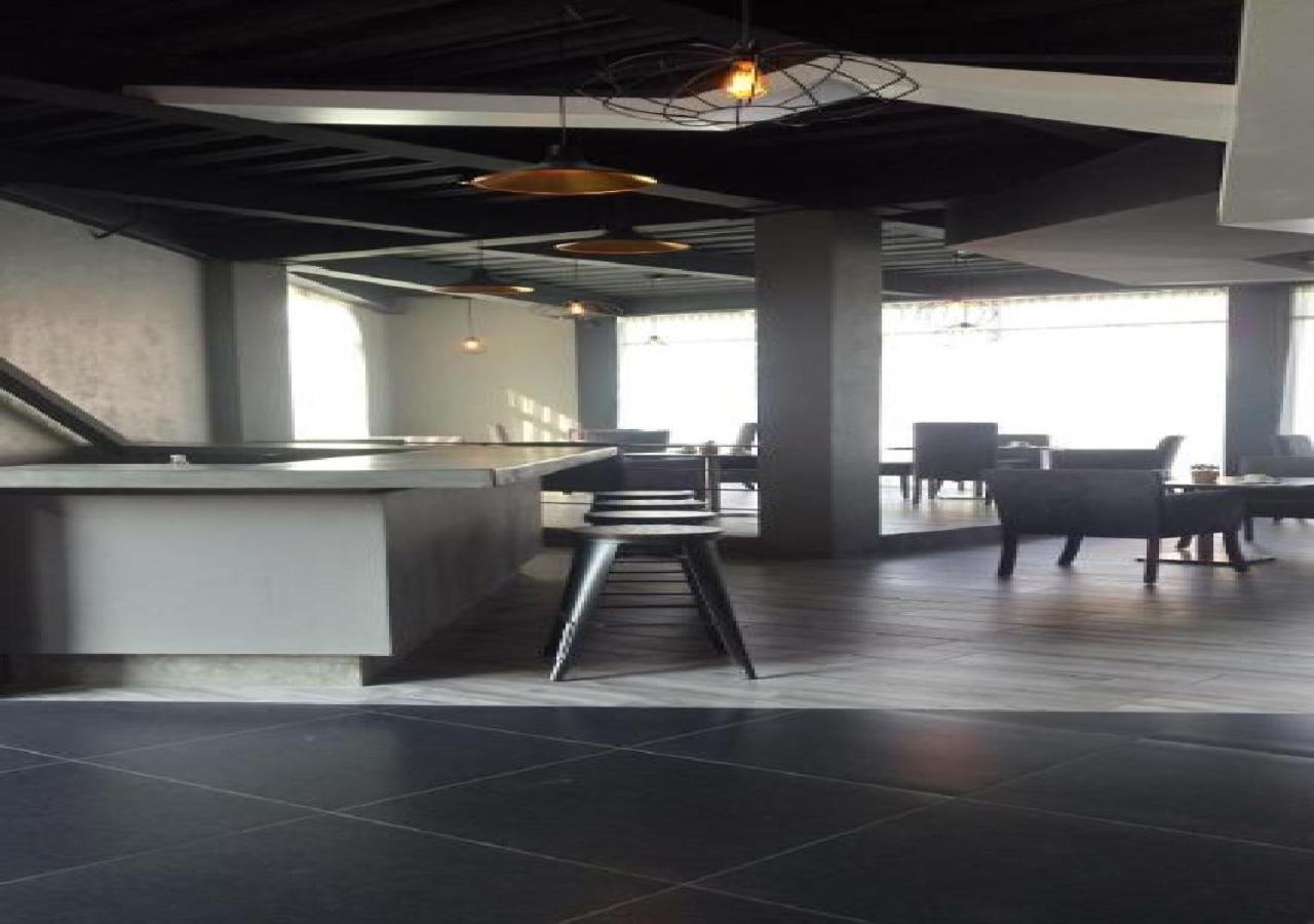Esduma Hk Hotel Pachuca エクステリア 写真