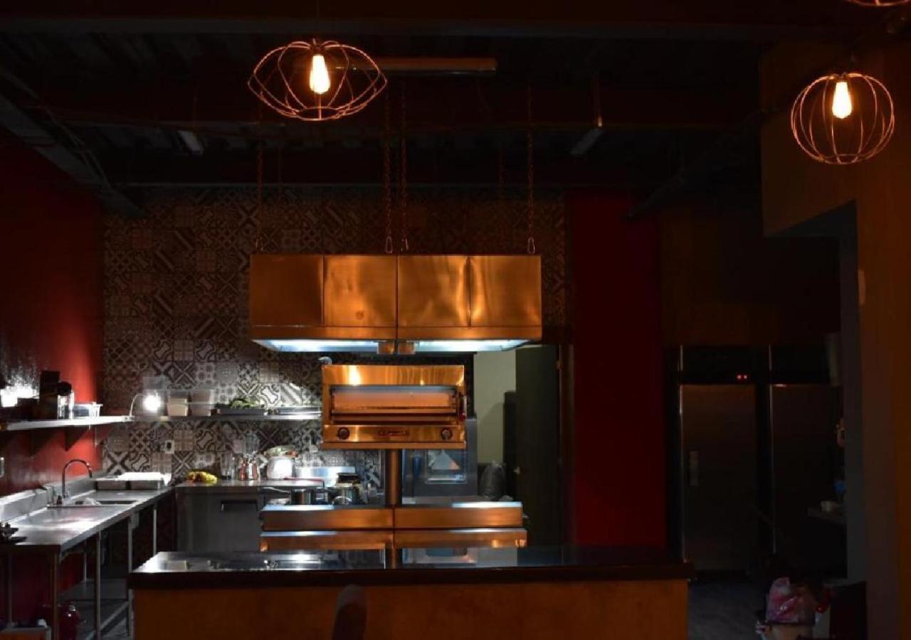 Esduma Hk Hotel Pachuca エクステリア 写真