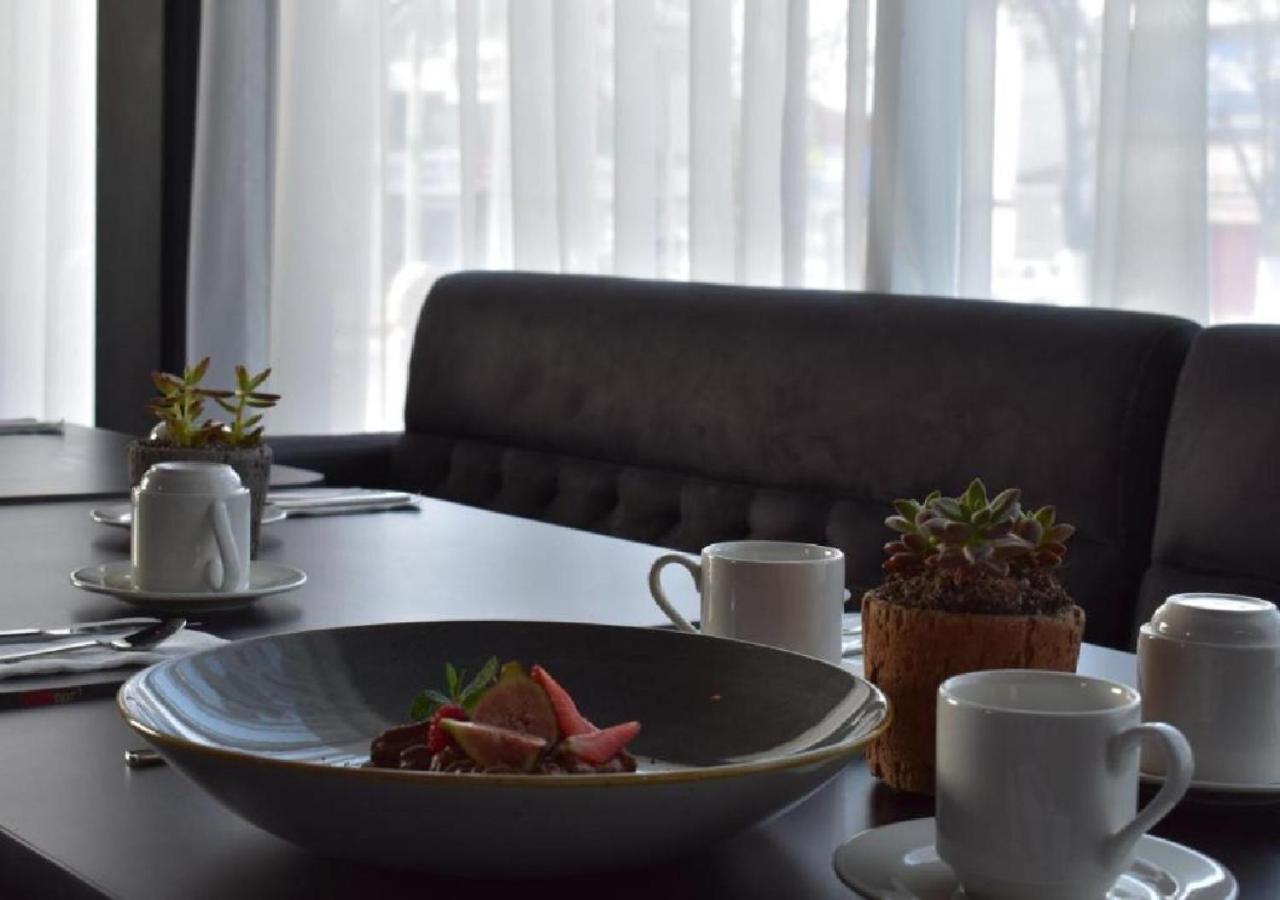 Esduma Hk Hotel Pachuca エクステリア 写真