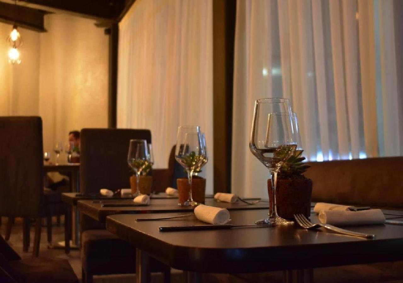 Esduma Hk Hotel Pachuca エクステリア 写真