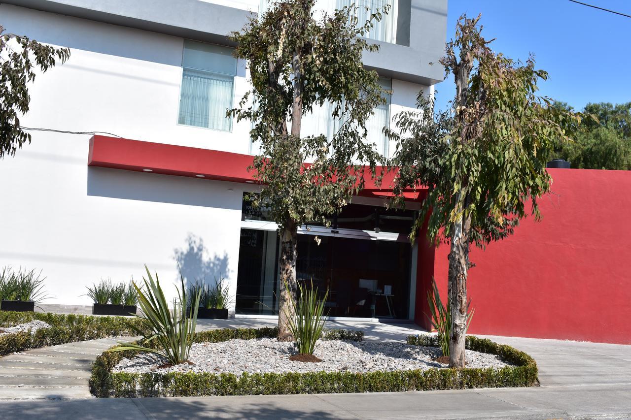 Esduma Hk Hotel Pachuca エクステリア 写真